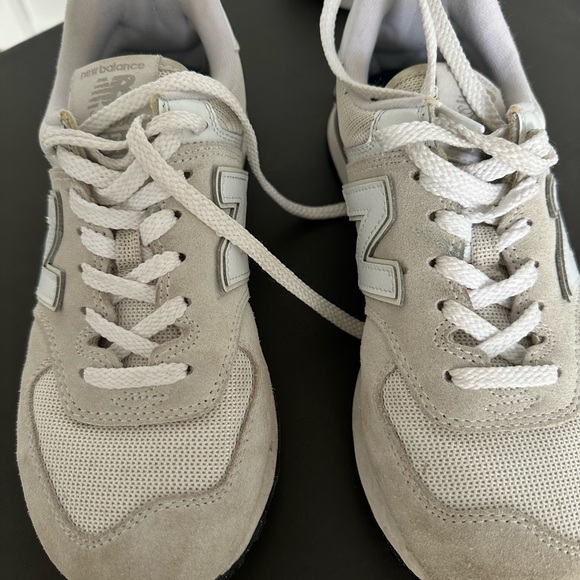 New Balance 574 Core Sneakers in Nimbus Cloud with NB white Women size 8 - Picture 5 of 15